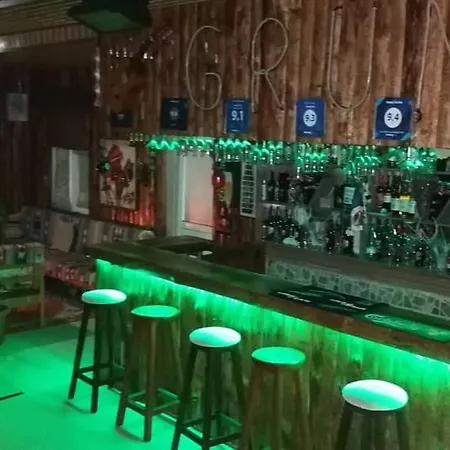 格律恩酒店 Kızılot