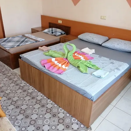 Ξενοδοχείο Gruen 3*